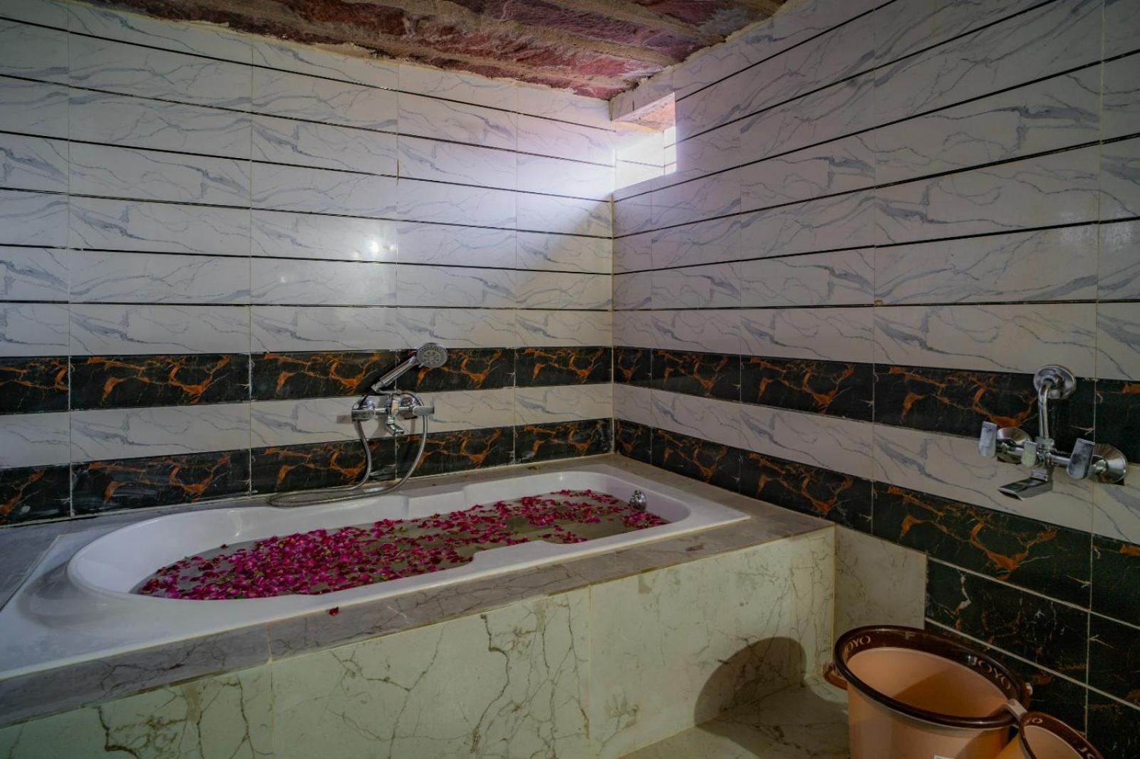 Khamma Ghani Resort With Pool Jaisalmer Exteriör bild
